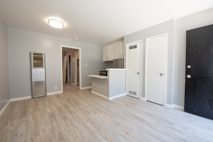 More Photos Of 52 Cleveland Ave, San Jose Apartments For Sale