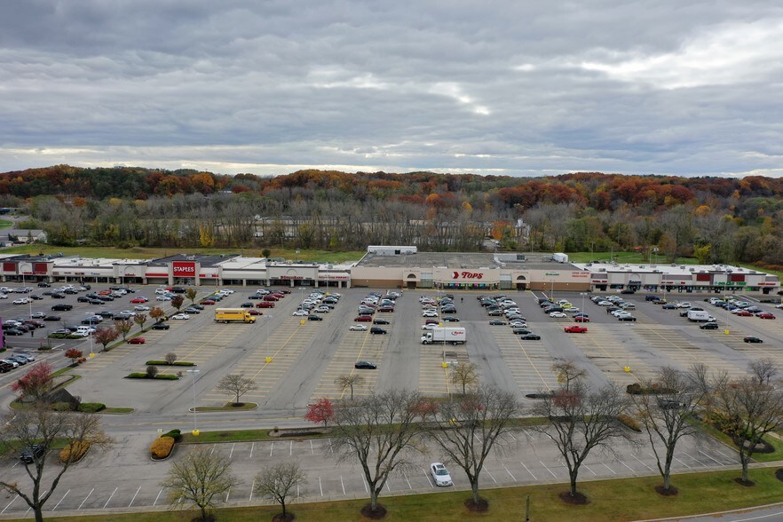 More Photos Of 1601 Penfield Rd, Rochester Unknown For Lease