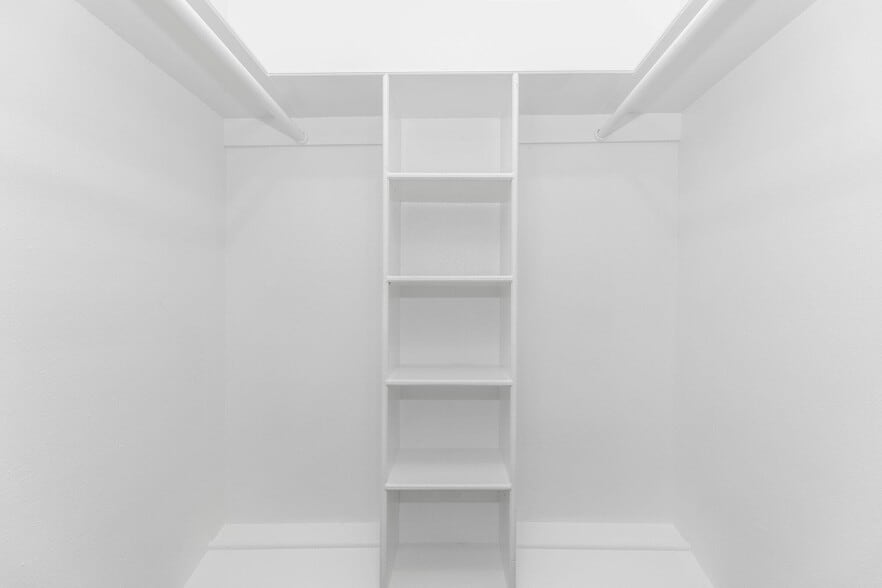 More Photos Of 6768 Renwick Dr, Houston Apartments For Sale