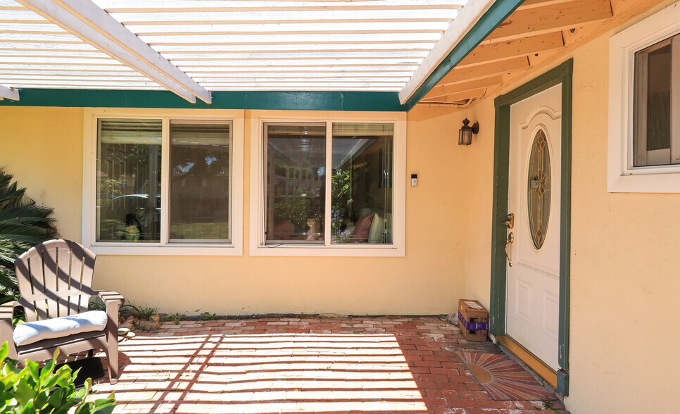 More Photos Of 1139 W Sycamore Ave, Orange Multifamily For Sale