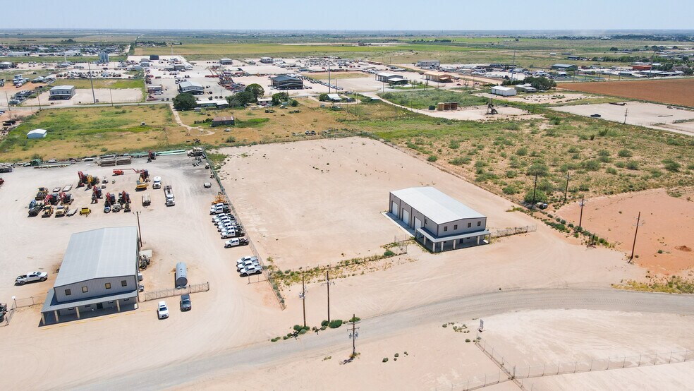 More Photos Of 4612 County Road 128, Midland Industrial For Lease