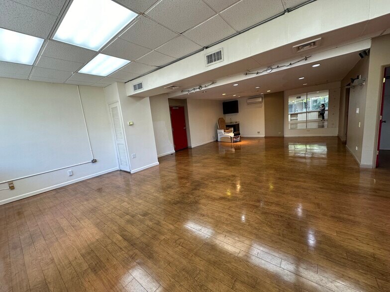 More Photos Of 1617 Kapiolani Blvd, Honolulu Apartments For Sale