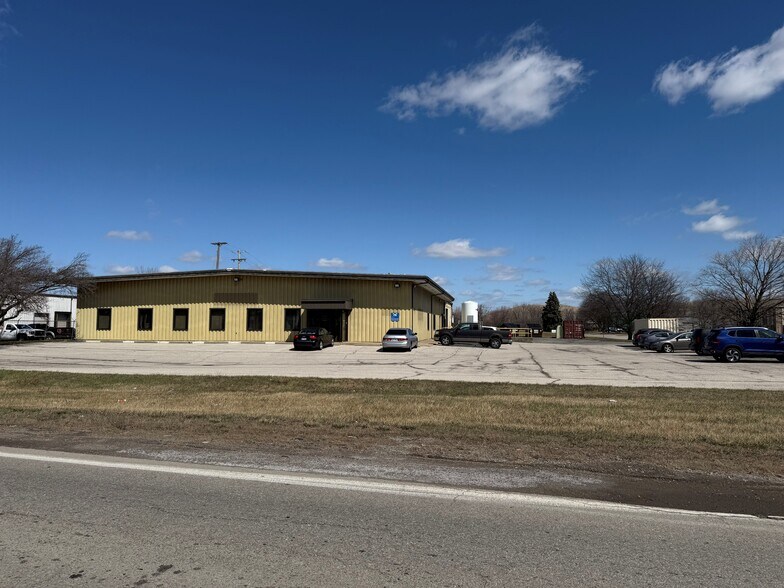 More Photos Of 6020 Benore Rd, Toledo Manufacturing For Sale