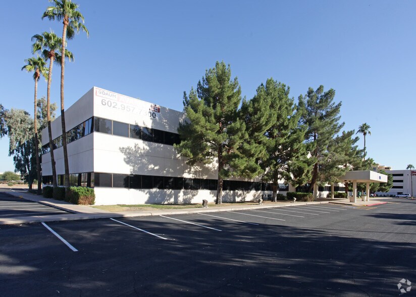 More Photos Of 9215 N Black Canyon Fwy, Phoenix Office For Lease