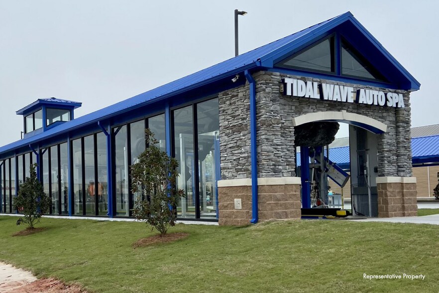 More Photos Of 902 18th Ave NW, Austin Carwash For Sale