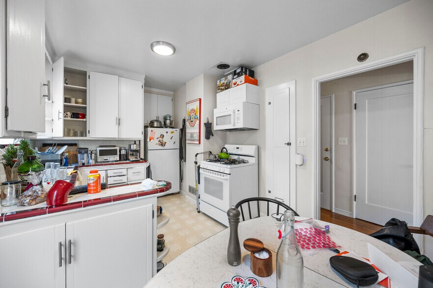 More Photos Of 367 41st St, Oakland Multifamily For Sale