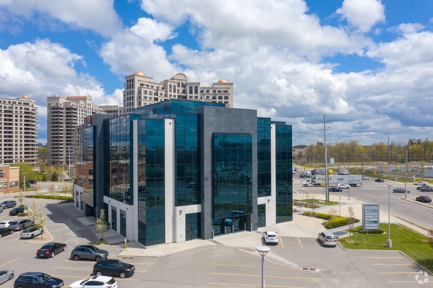 More Photos Of 3100 Rutherford Rd, Vaughan Office For Sale