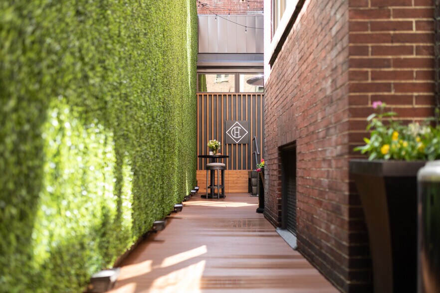 More Photos Of 6 E Eager St, Baltimore Office For Lease