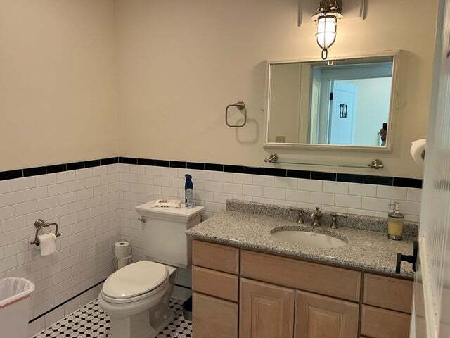More Photos Of 38496 Midland Trl E, Caldwell Office Residential For Sale