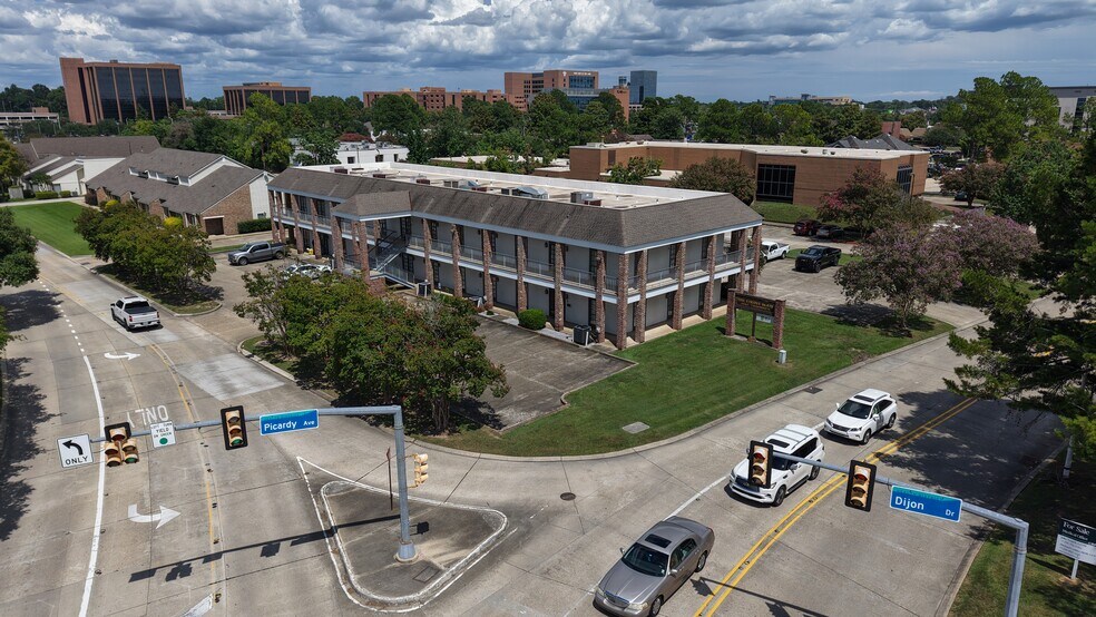 More Photos Of 7423 Picardy Ave, Baton Rouge Medical For Lease