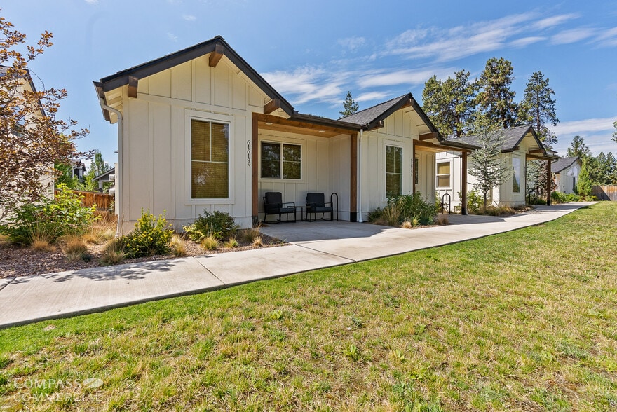 More Photos Of 61615 Alstrup Rd, Bend Apartments For Sale