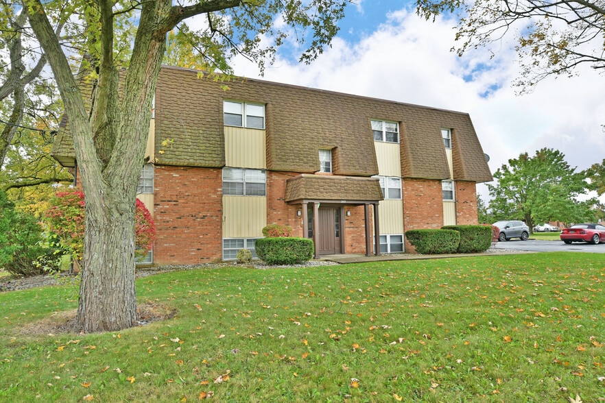 More Photos Of 203-205 Churchill Hubbard Rd, Youngstown Apartments For Sale