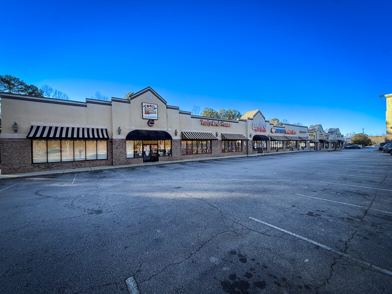 Primary Photo Of 6880 Douglas Blvd, Douglasville General Retail For Lease