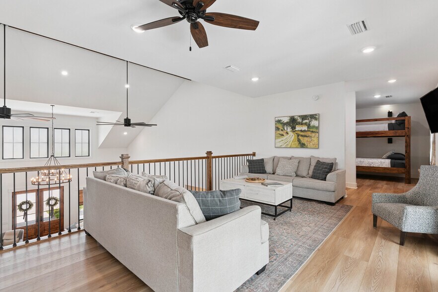 More Photos Of 8515 Old Highway 259, Waynesville Hospitality For Sale