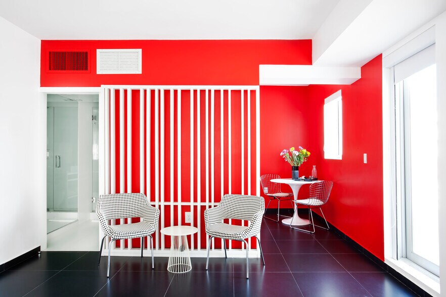 More Photos Of 205 Collins Ave, Miami Beach Hotel For Sale