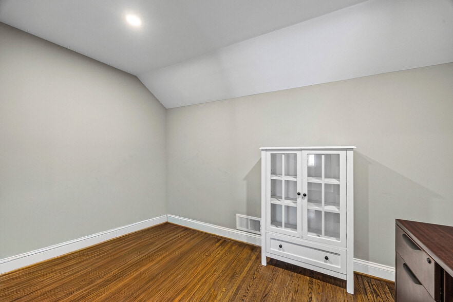 More Photos Of 955 E Henrietta Rd, Rochester Medical For Sale