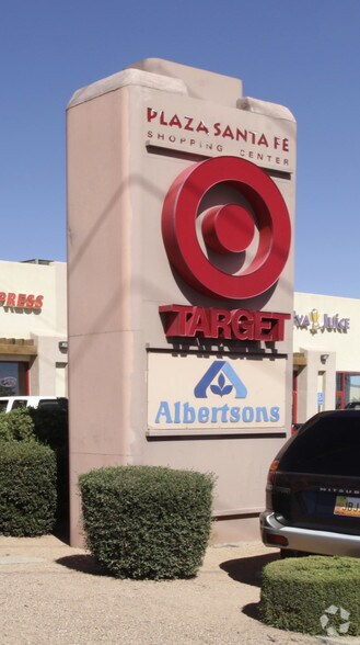 More Photos Of 3526 Zafarano Dr, Santa Fe Freestanding For Lease