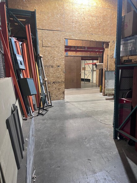 More Photos Of 340 Greenbrier Dr, Charlottesville Manufacturing For Lease