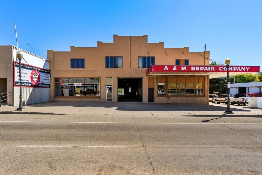 More Photos Of 201 N 2nd St, Raton Auto Repair For Sale
