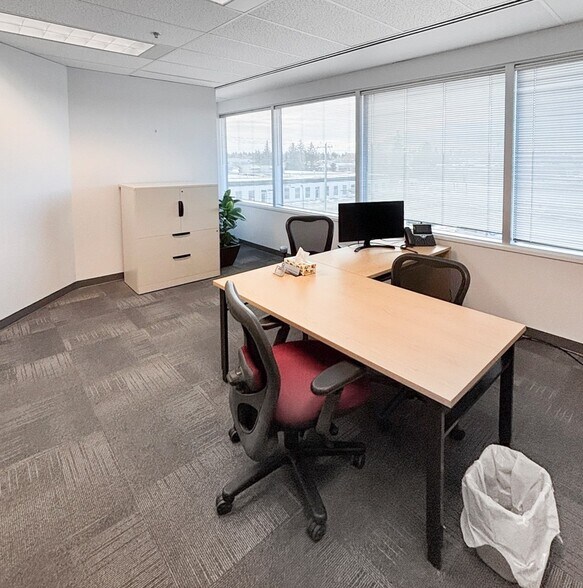More Photos Of 6700 Macleod Trl SW, Calgary Office For Lease
