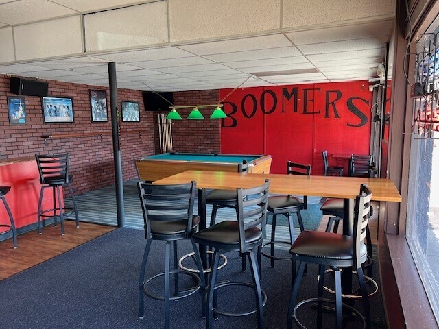 More Photos Of 18219 E Appleway Ave, Spokane Valley General Retail For Sale