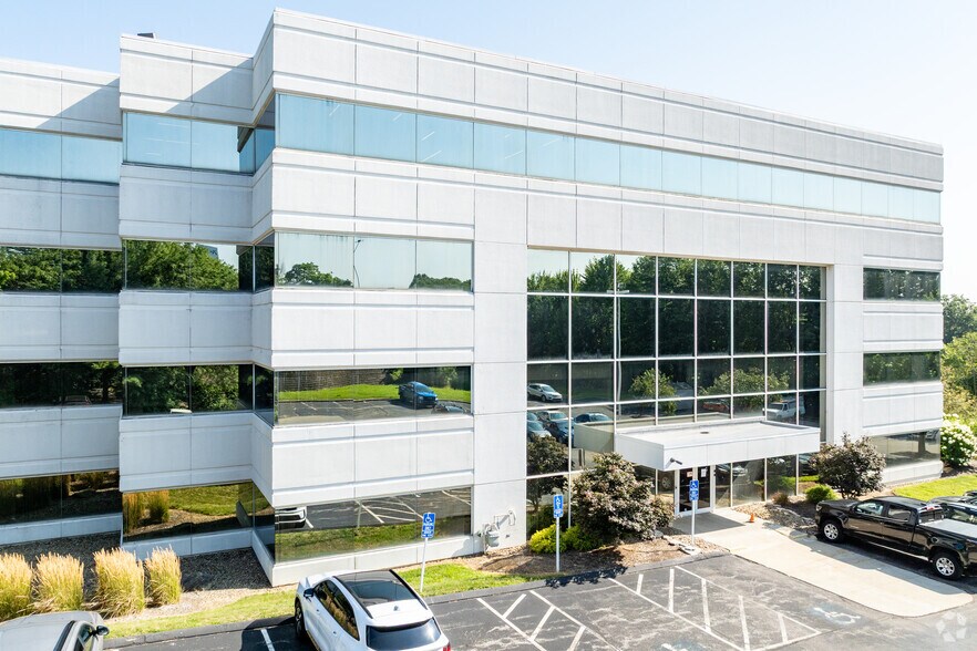 More Photos Of 175 Montrose West Ave, Akron Office For Lease