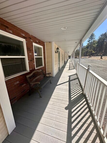 More Photos Of 1105 Mohawk Trl, Shelburne General Retail For Sale