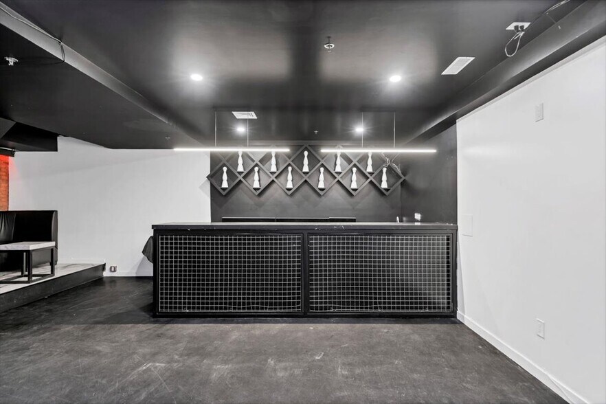 More Photos Of 99-101 Orange St, New Haven Storefront Retail Residential For Sale