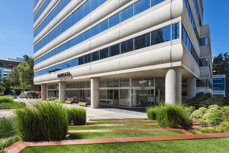 More Photos Of 3625 N Hall St, Dallas Office For Lease