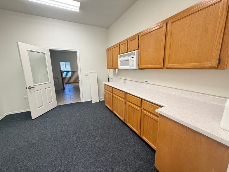 More Photos Of 1515 N Lake Havasu Ave, Lake Havasu City General Retail For Sale