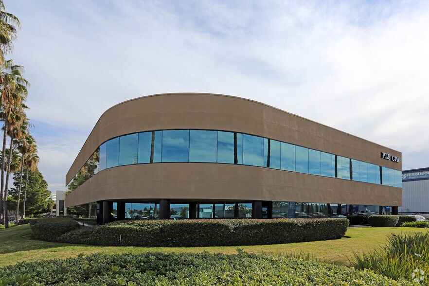 More Photos Of 4725 Mercury St, San Diego Office For Lease