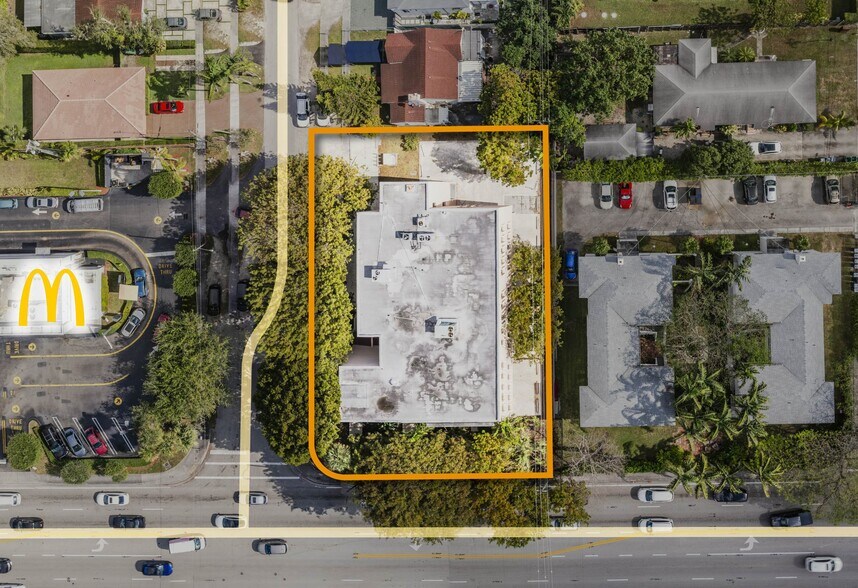 More Photos Of 951 S Le Jeune Rd, Coral Gables Medical For Sale