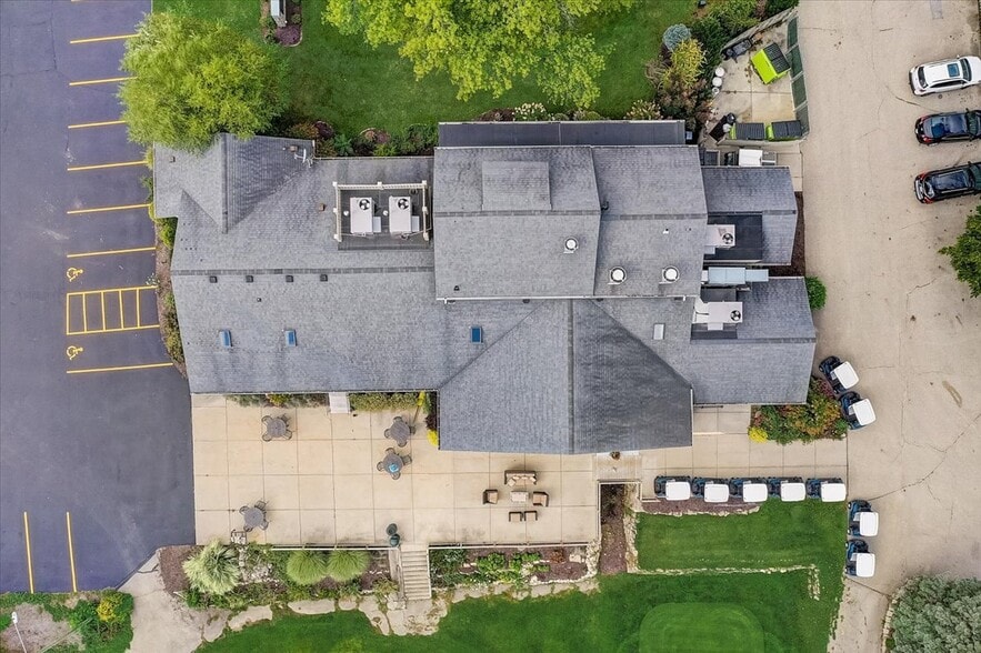 More Photos Of 800 S Main St, Lake Mills Golf Course Driving Range For Sale