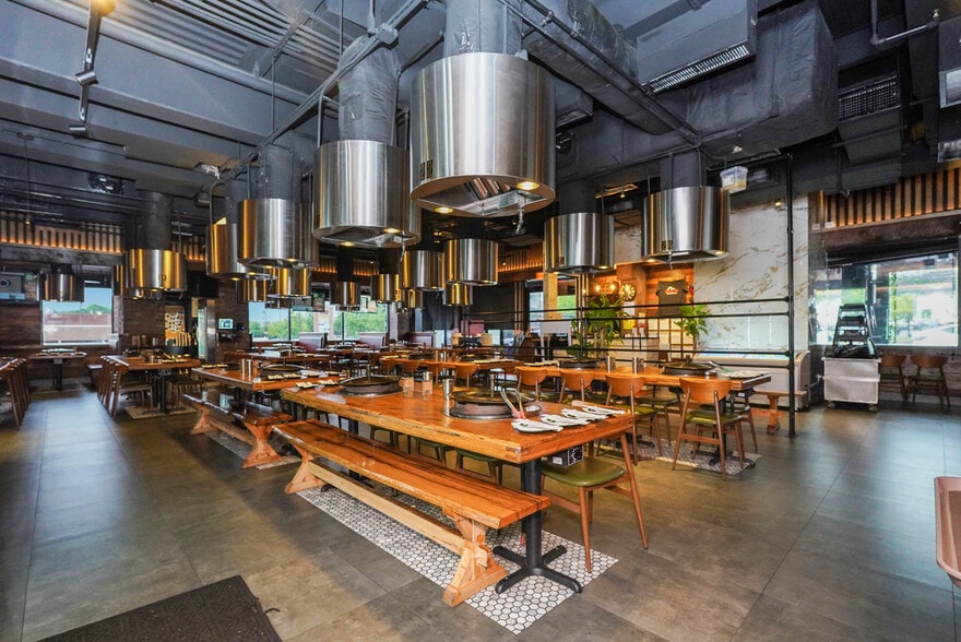 More Photos Of 933-939 Richmond Ave, Staten Island Freestanding For Sale