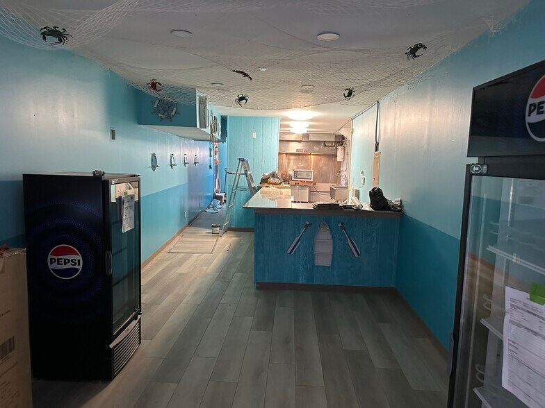 More Photos Of 123 Madison Ave, Albany Storefront Retail Residential For Lease