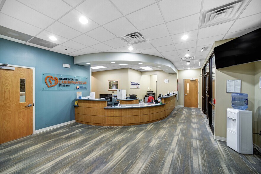 More Photos Of 571 Central Ave, New Providence Office For Lease