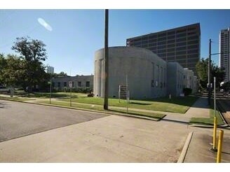 More Photos Of 1208 Calumet St, Houston Manufacturing For Lease