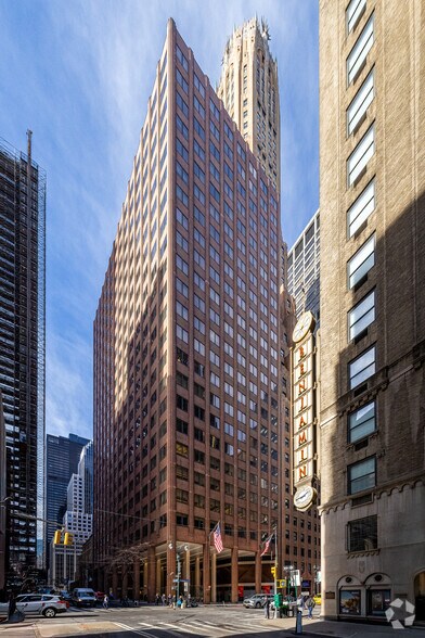 More Photos Of 560 Lexington Ave, New York Coworking Space