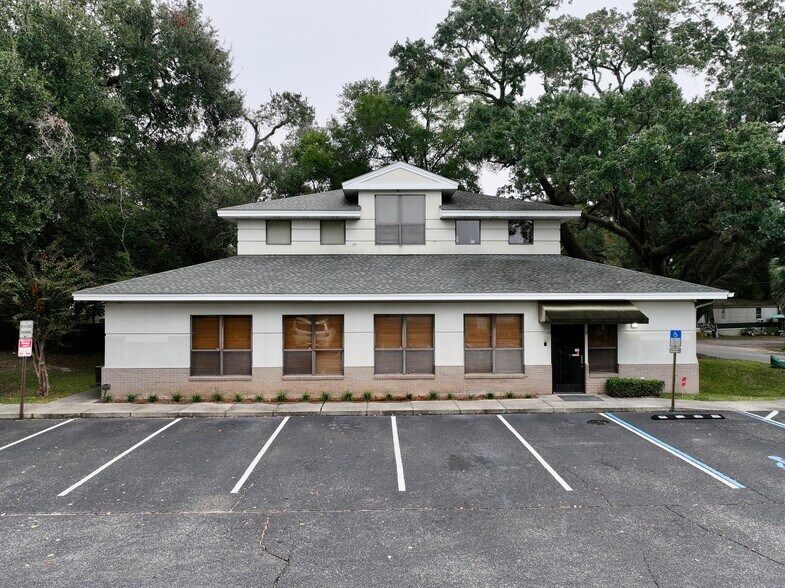 More Photos Of 510 Corday St, Pensacola Medical For Sale