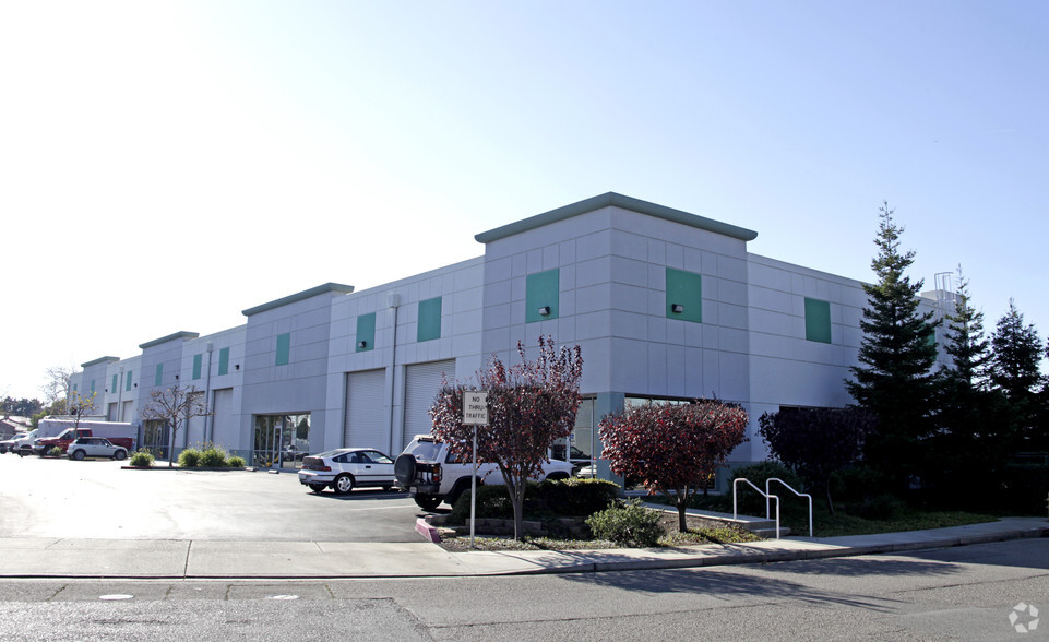 Primary Photo Of 28815-28839 Mack St, Hayward Warehouse For Sale