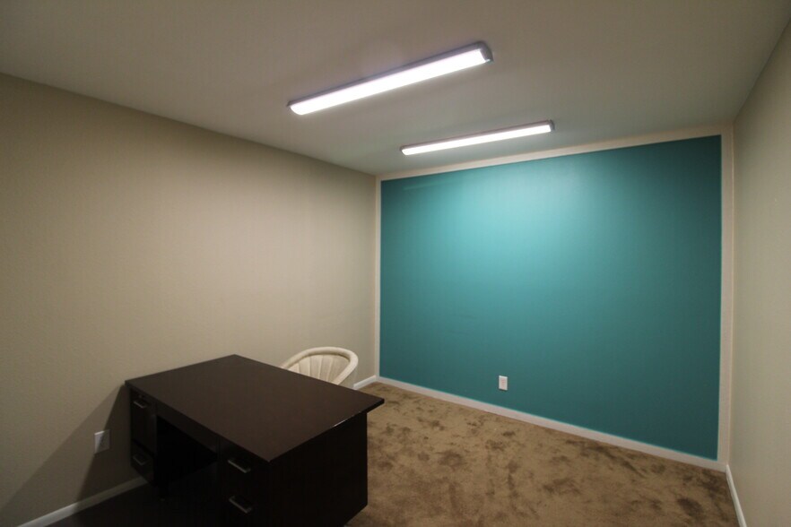 More Photos Of 1221 W University Blvd, Odessa Medical For Sale