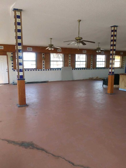More Photos Of 1817 Padre Blvd, South Padre Island Freestanding For Lease