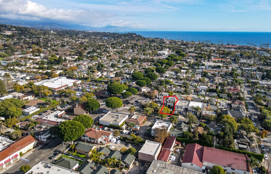 More Photos Of 820 E Montecito St, Santa Barbara Office Residential For Lease