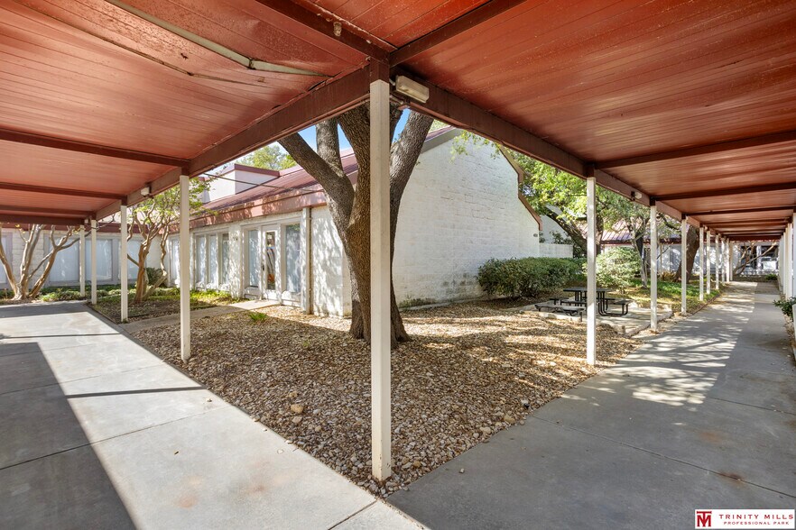 More Photos Of 2761 E Trinity Mills Rd, Carrollton Unknown For Lease