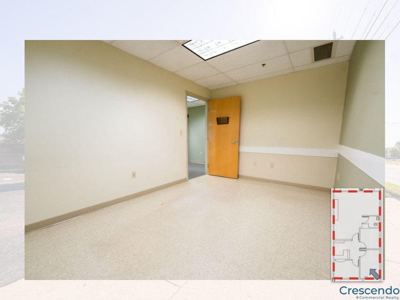 More Photos Of 15900 Snow Rd, Brook Park Medical For Lease