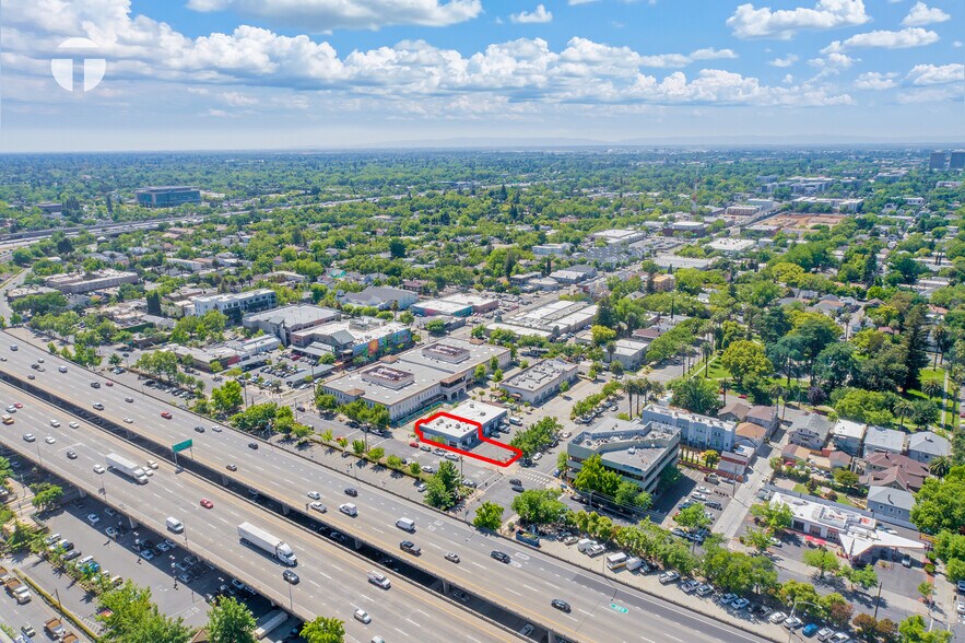 More Photos Of 2828 Q St, Sacramento General Retail For Lease