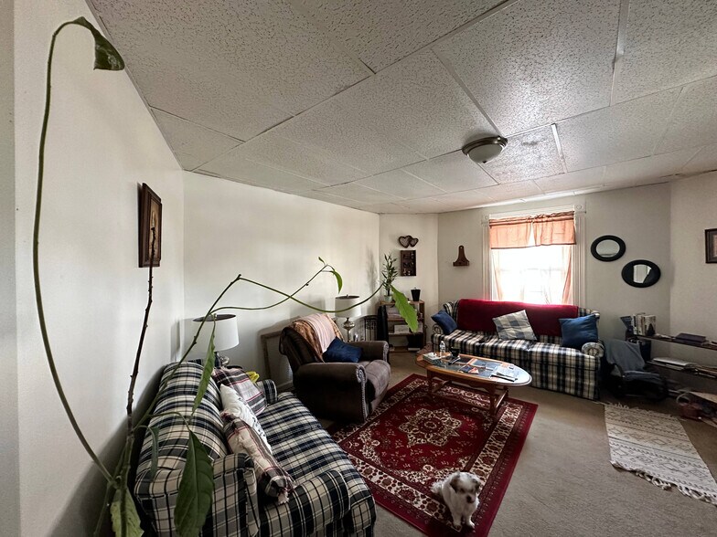 More Photos Of 1831 N C St, Elwood Apartments For Sale