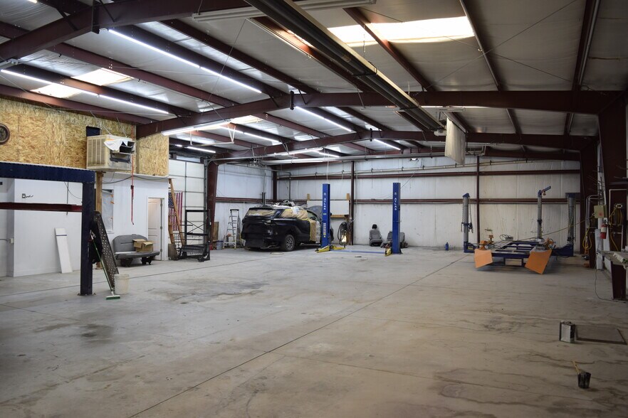 More Photos Of 4605 S Santa Fe Dr, Englewood Service For Lease