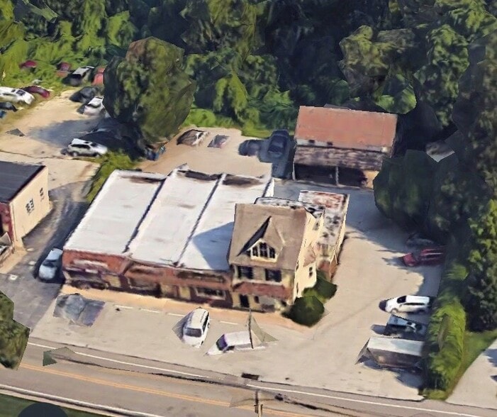 More Photos Of 615 Conestoga Rd, Villanova Freestanding For Lease