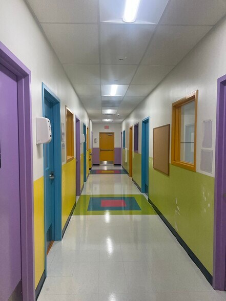 More Photos Of 15221 Spencer Rd, Houston General Retail For Lease